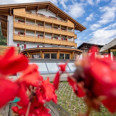 Hotel Crepei Pozza di Fassa Exteriér fotografie