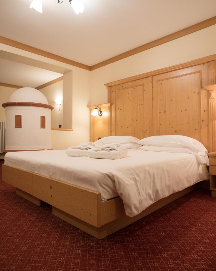 Hotel Crepei Pozza di Fassa Exteriér fotografie