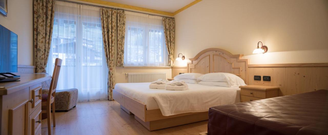 Hotel Crepei Pozza di Fassa Exteriér fotografie