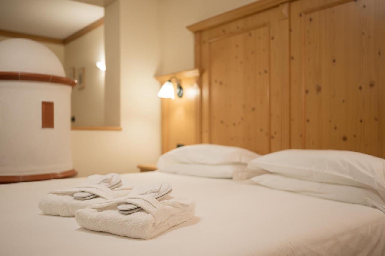 Hotel Crepei Pozza di Fassa Exteriér fotografie