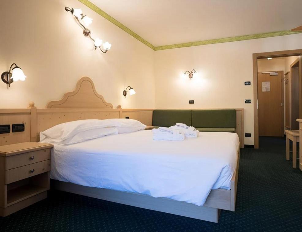 Hotel Crepei Pozza di Fassa Exteriér fotografie
