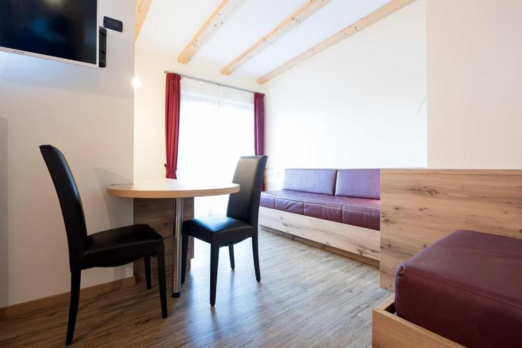 Hotel Crepei Pozza di Fassa Exteriér fotografie
